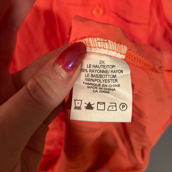 Penningtons Women's Coral Top 2X - Picture 4 of 6